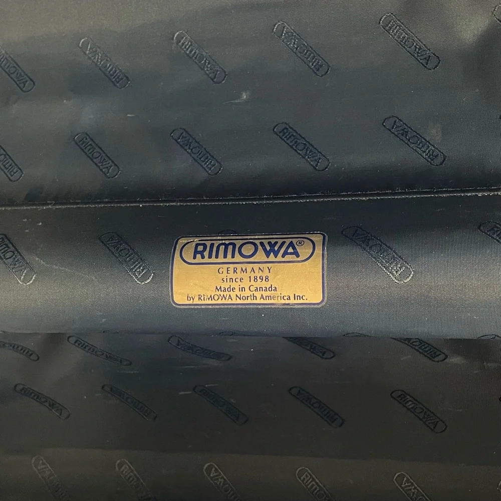 RIMOWA Silver Carry-On Spinner Luggage